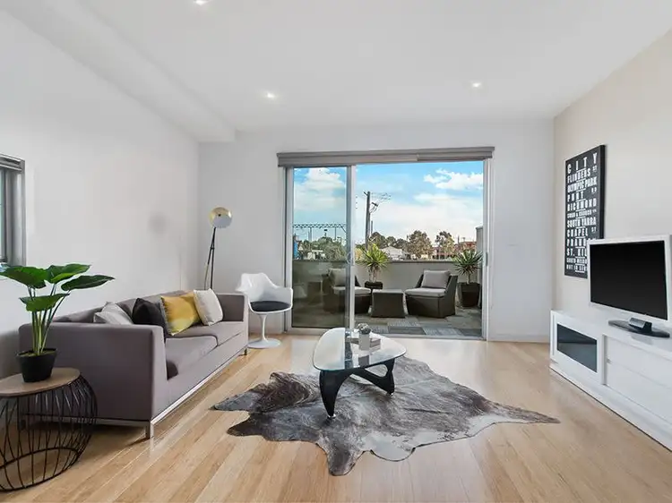Main view of Homely unit listing, 3/372 Bell Street, Preston VIC 3072