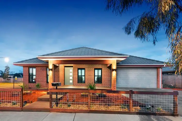 1 Marong Avenue, Eynesbury VIC 3338