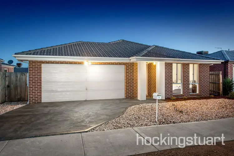 19 Carramar Drive, Melton West VIC 3337