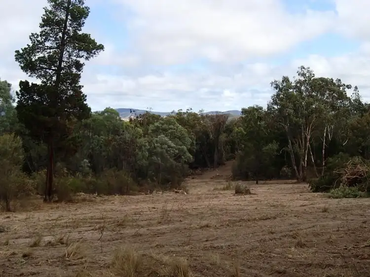 12 Pyramids Road, Stanthorpe QLD 4380