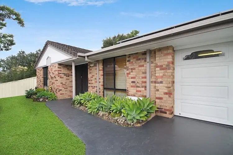4 Vintage Lakes Drive, Tweed Heads South NSW 2486