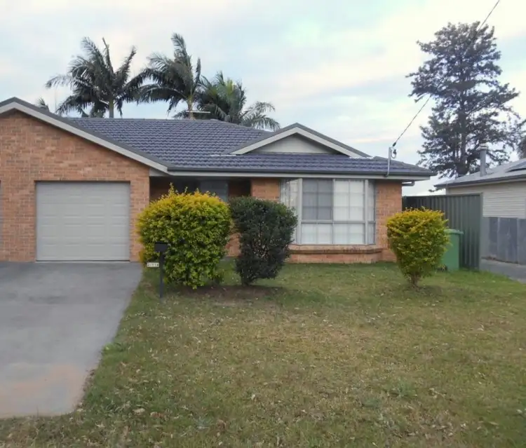 2/11A Greta Street, Kurri Kurri NSW 2327
