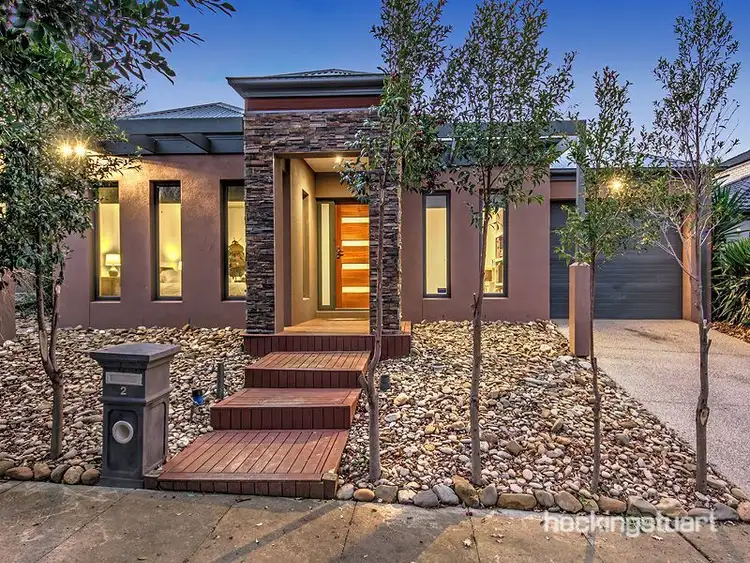 2 Honour Lane, Caroline Springs VIC 3023