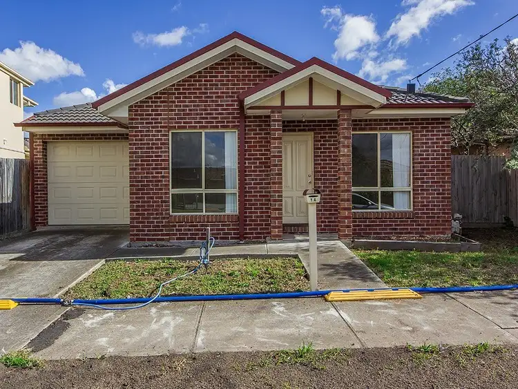 1A Beccles Crt, St Albans VIC 3021