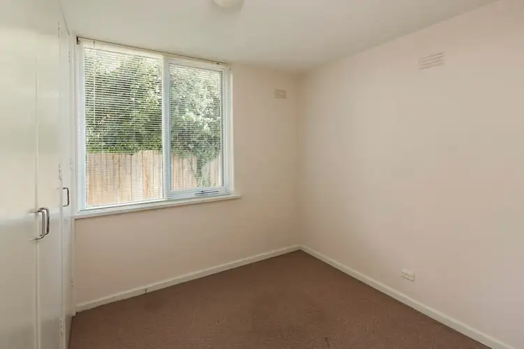 Fourth view of Homely apartment listing, 2/33 Grove Road, Hawthorn VIC 3122