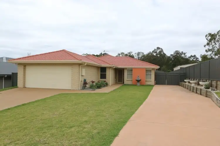 24 Diamond Circuit, Rutherford NSW 2320