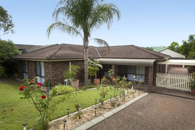 13 Baird Street, Dungog NSW 2420