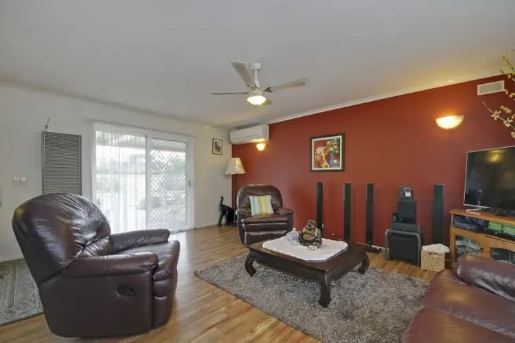 Sixth view of Homely house listing, 8 Selwyn Place, Traralgon VIC 3844