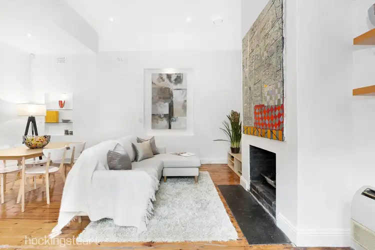 2B Lambeth Place, St Kilda VIC 3182