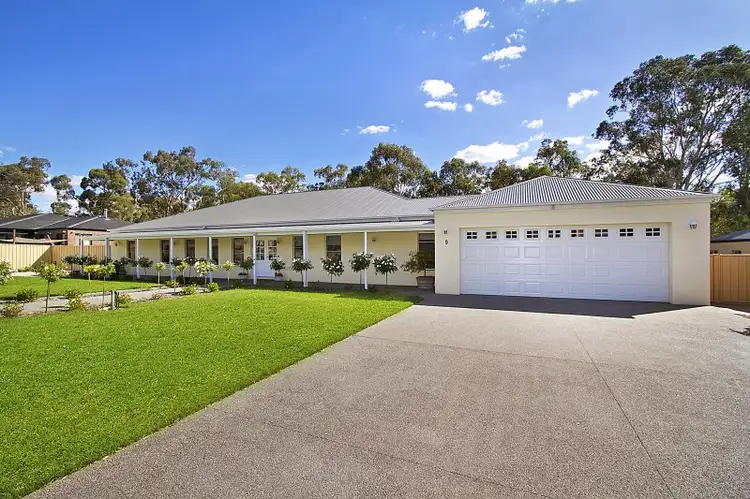 9 Bridle Court, Maiden Gully VIC 3551