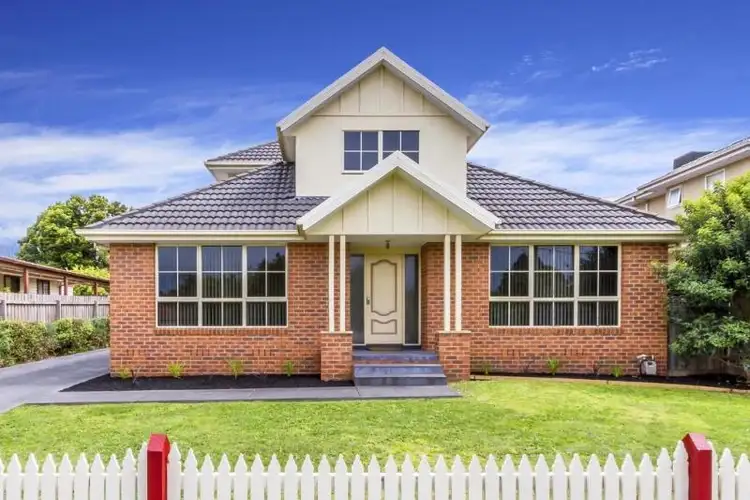 1/5 Mountain Crescent, Mulgrave VIC 3170