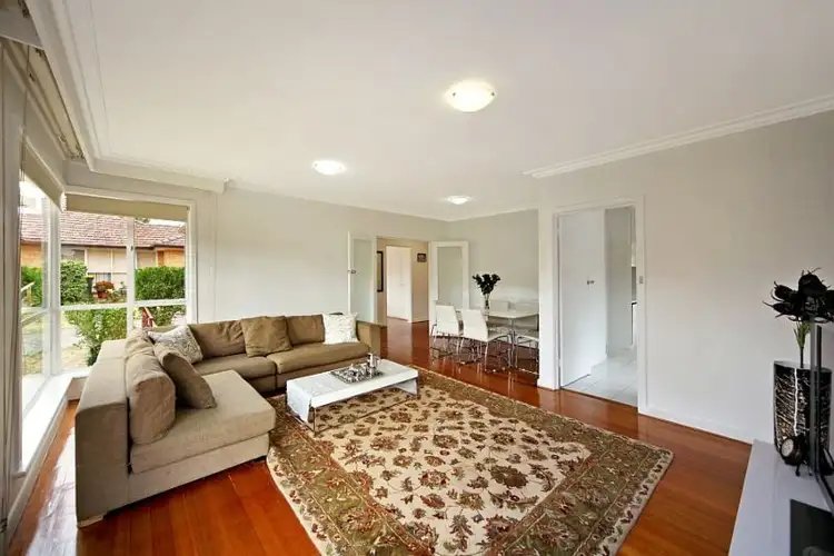 Second view of Homely unit listing, 2/10 Wattle Avenue, Glen Huntly VIC 3163