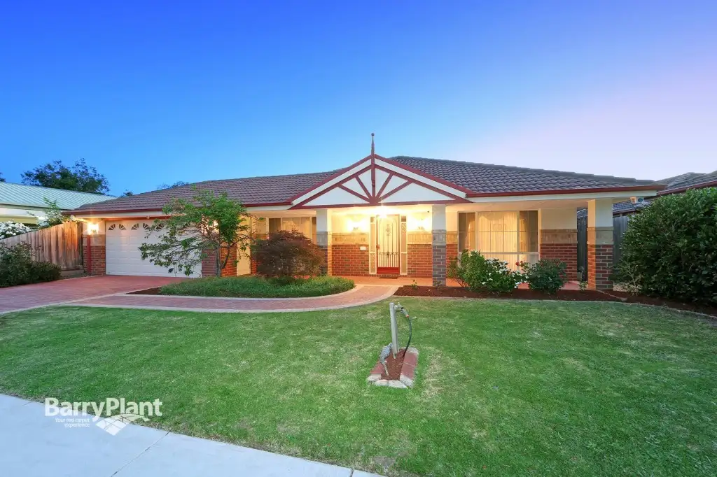 Main view of Homely house listing, 5 Halsbury Drive, Rowville VIC 3178
