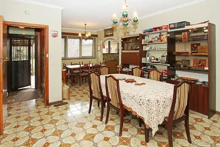Fifth view of Homely house listing, 124 St Vigeons Road, Reservoir VIC 3073