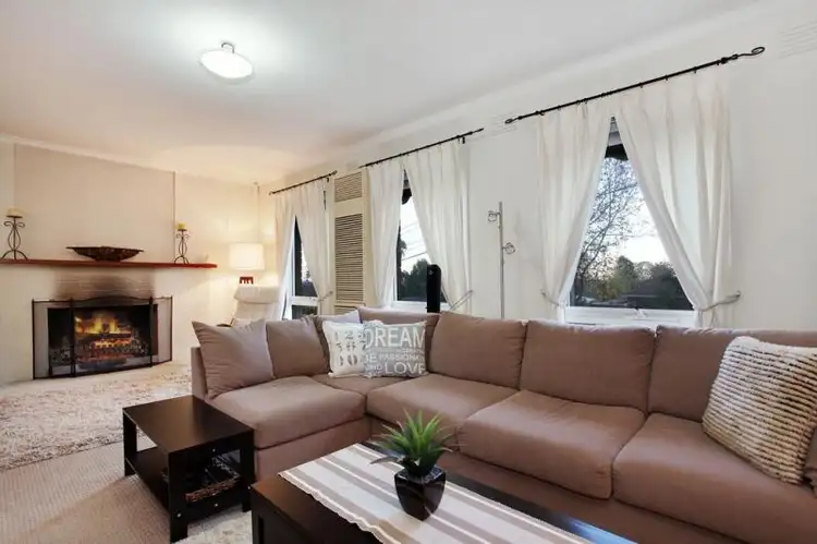 Third view of Homely house listing, 3 Berea Court, Ringwood VIC 3134