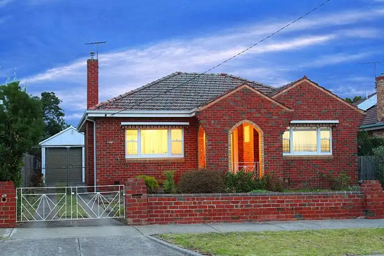 11 Thackeray Road, Reservoir VIC 3073