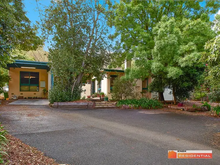 16 Mont Albert Road, Ferntree Gully VIC 3156