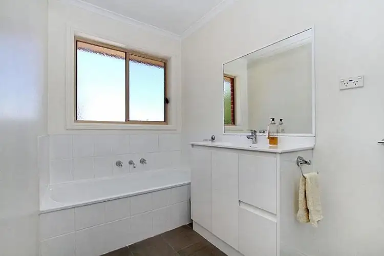 Fifth view of Homely unit listing, 2/67 Lane Crescent, Reservoir VIC 3073
