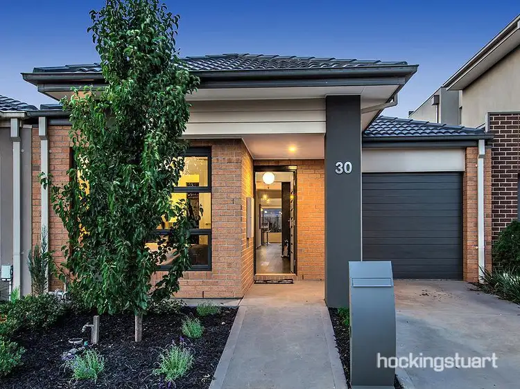 30 Annecy Boulevard, Plumpton VIC 3335
