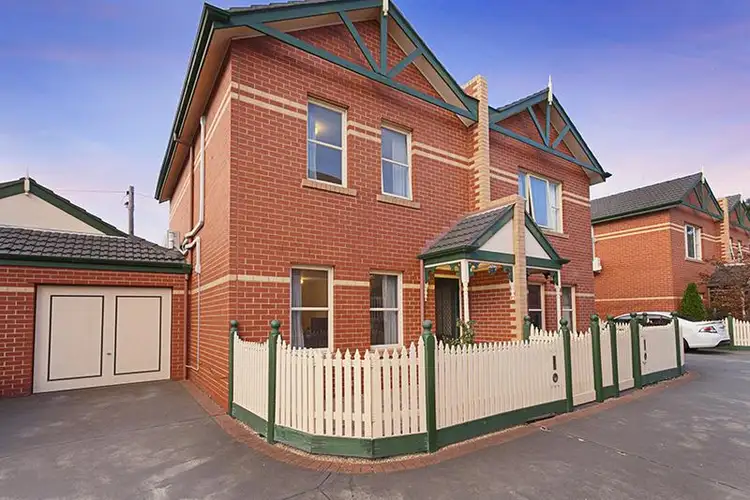 19/296 Somerville Road, Kingsville VIC 3012