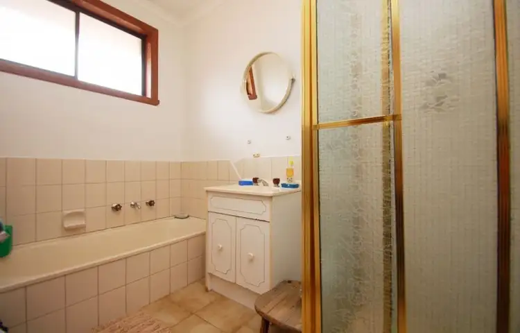 Sixth view of Homely unit listing, 1/19 Tarcoola Avenue, Meadow Heights VIC 3048