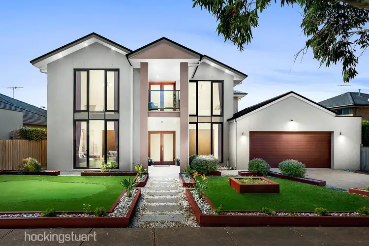 12 Horizon Point, Sanctuary Lakes VIC 3030