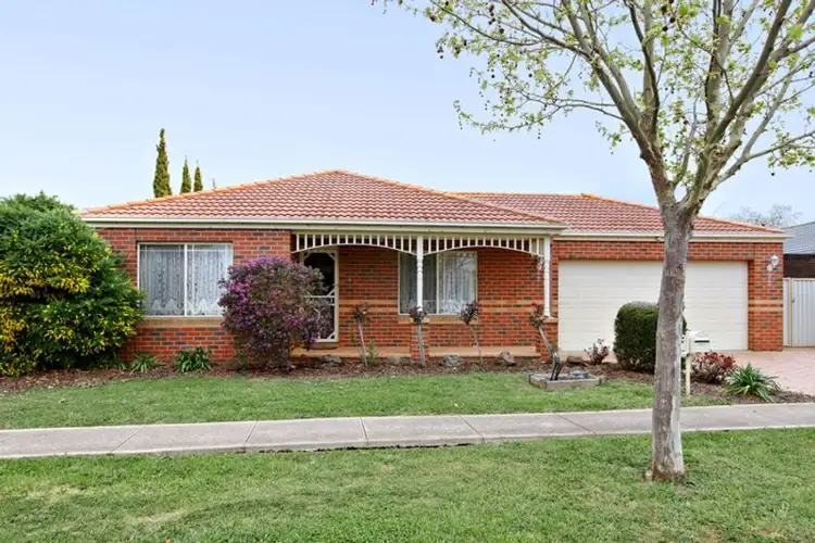 33 River Run Drive, Werribee VIC 3030