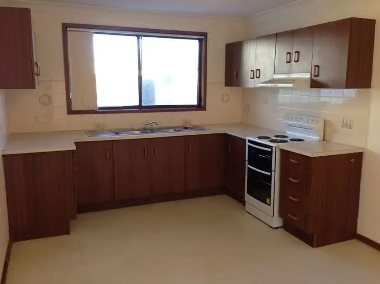 34 Fraser Rd