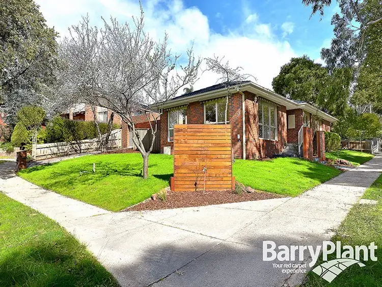 Second view of Homely house listing, 6 Mallee Court, Mulgrave VIC 3170