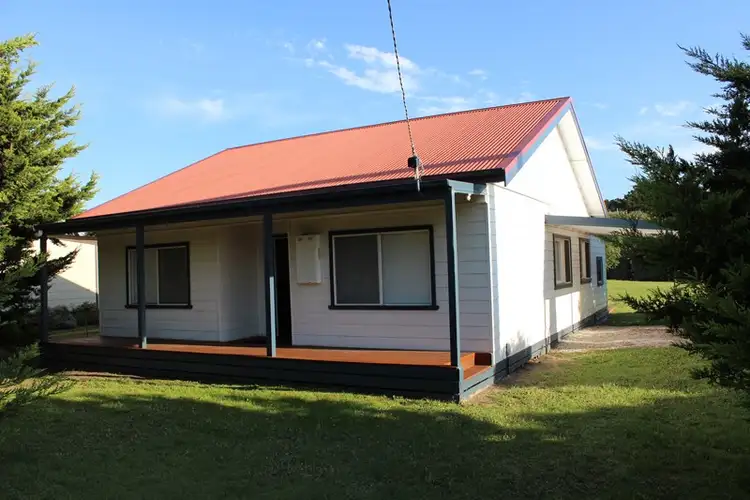 62 CANTERBURY ROAD, Venus Bay VIC 3956