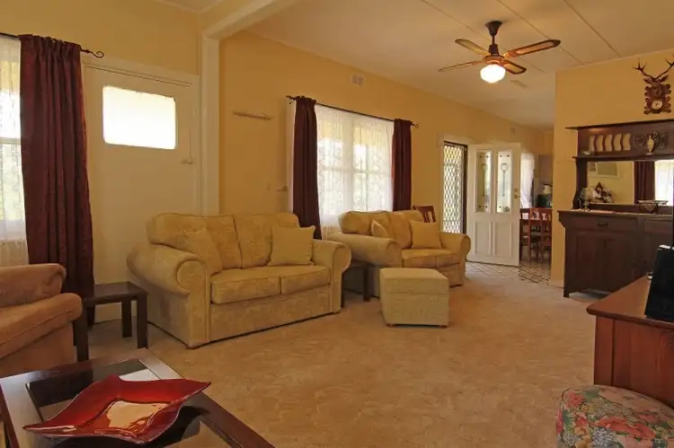Fifth view of Homely house listing, 6 Clifford Grove, Healesville VIC 3777