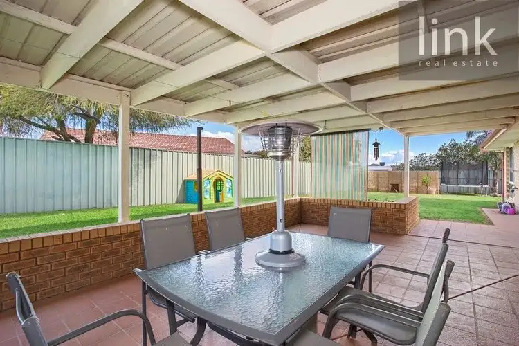 2 Cedar Court, Thurgoona NSW 2640