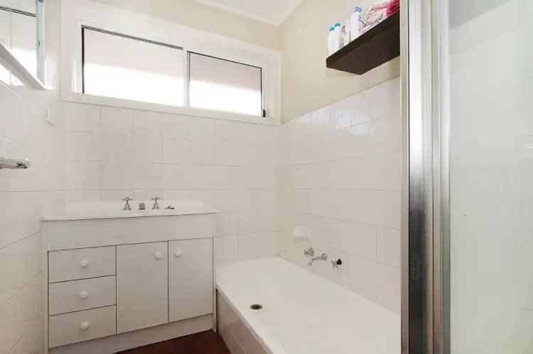 Fourth view of Homely unit listing, 1/5 Daventry Street, Reservoir VIC 3073