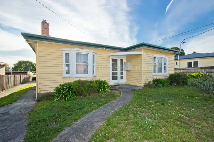 32 Clare Street, Mowbray TAS 7248