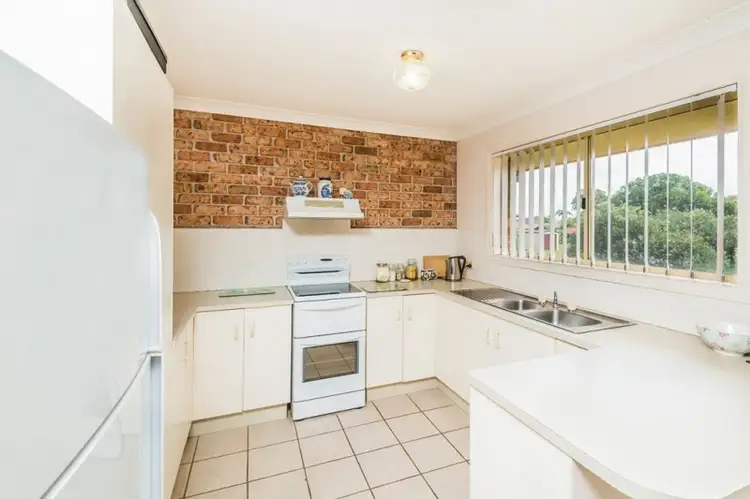 Second view of Homely unit listing, 2/1 Knotts Close, Grafton NSW 2460