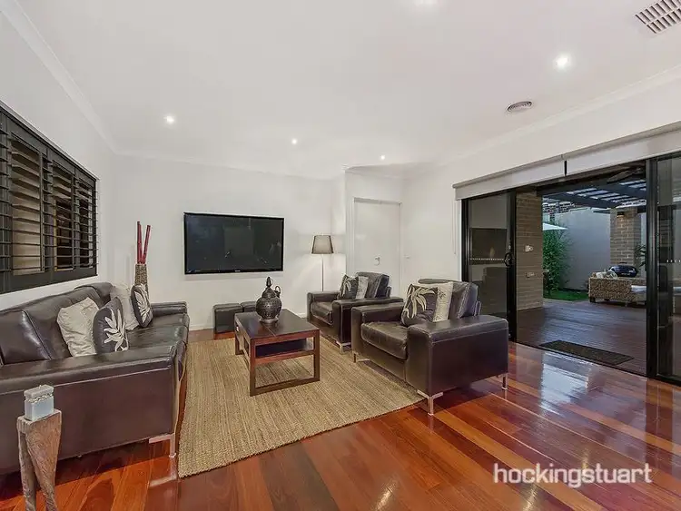 Fifth view of Homely house listing, 7 Alvis Close, Taylors Hill VIC 3037