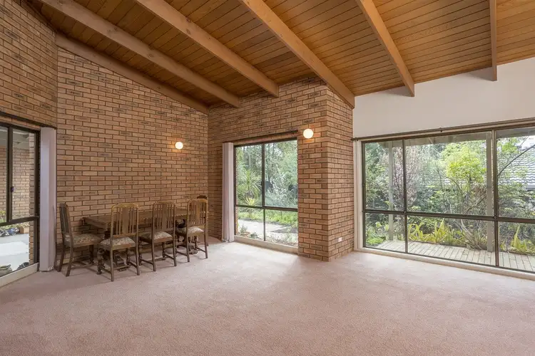 Fifth view of Homely house listing, 8 Maxwell Crescent, Strathdale VIC 3550