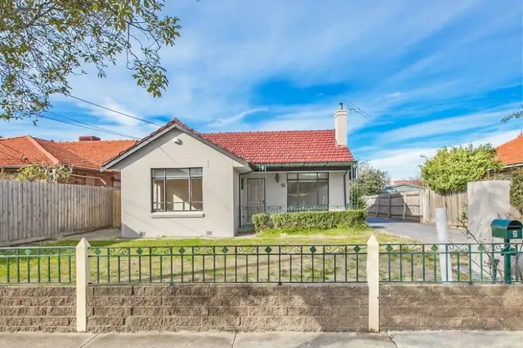 1 & 2/70 Orrong Avenue, Reservoir VIC 3073