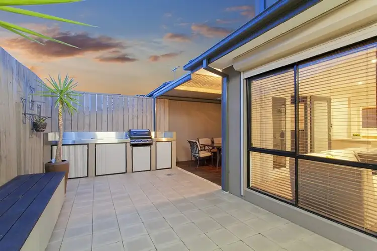 Sixth view of Homely townhouse listing, 1/15 Edgar Street, Kingsville VIC 3012