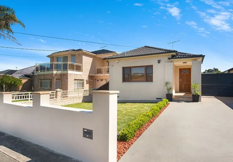 21 Pheasant Street, Canterbury NSW 2193