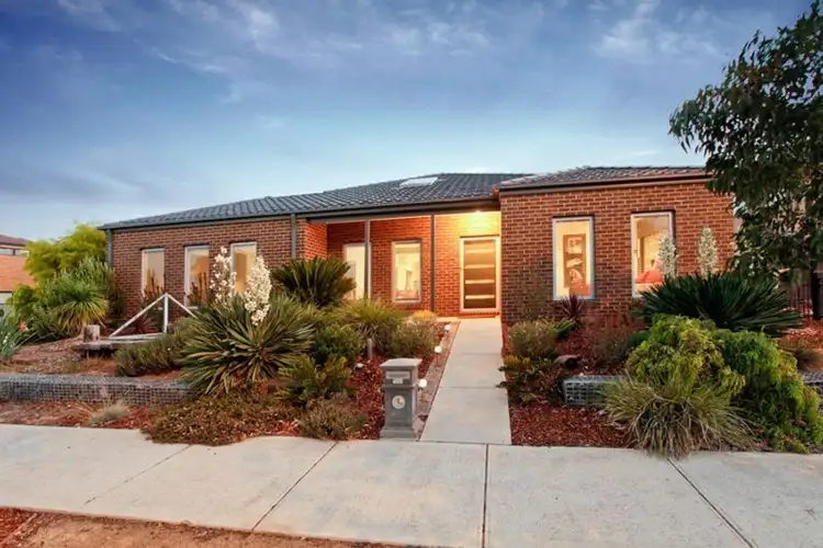 32 Inverell Parkway, Tarneit VIC 3029