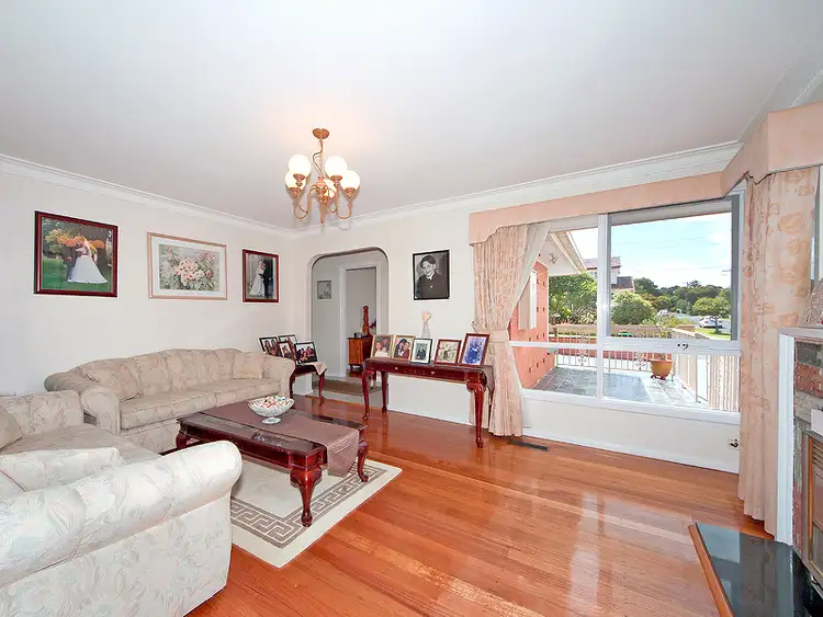 Sixth view of Homely house listing, 22 Robinlee Avenue, Burwood East VIC 3151