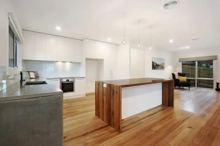 Fourth view of Homely house listing, 10 Summit Crescent, Ringwood North VIC 3134