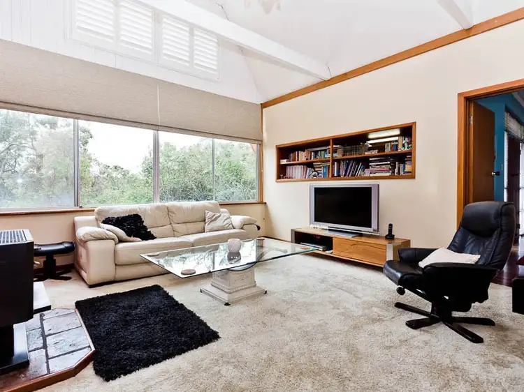 36 McGlew Road, Glen Forrest WA 6071