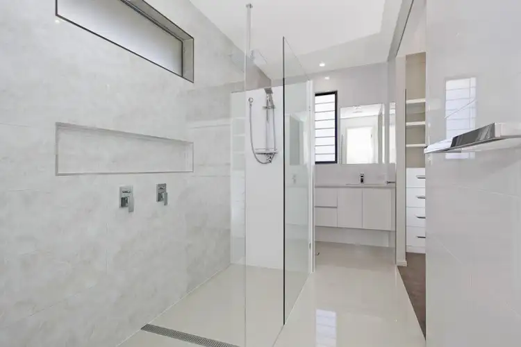 Fifth view of Homely house listing, 107 Tamaree Avenue, Wynnum QLD 4178