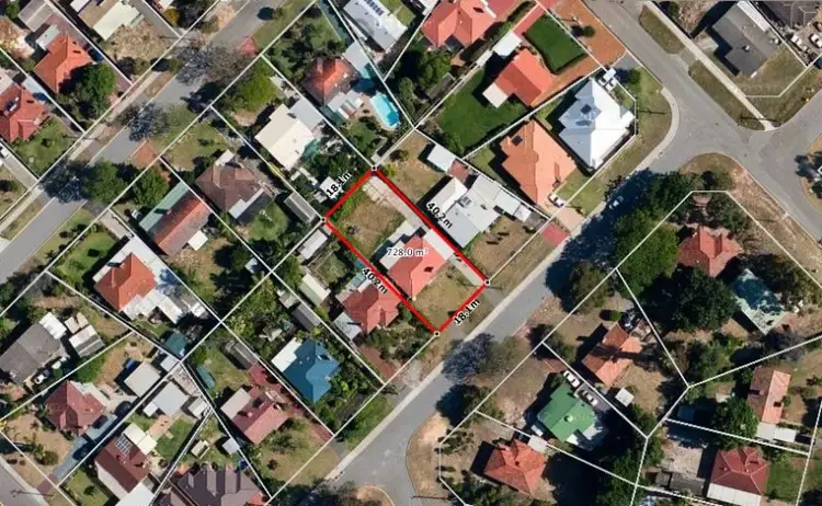 Second view of Homely house listing, 35 Hoskin Street, Cloverdale WA 6105