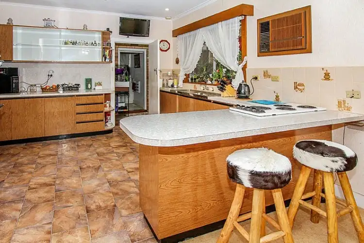 Fifth view of Homely house listing, 8 Suffolk Street, Reservoir VIC 3073