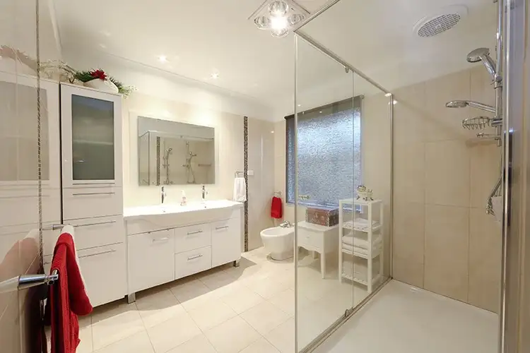 Fourth view of Homely house listing, 17 Lakesfield Drive, Lysterfield VIC 3156