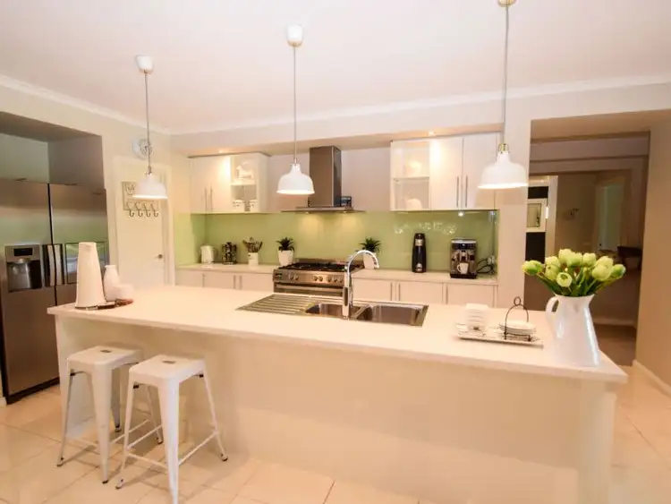 Second view of Homely house listing, 3 Kingfisher Drive, Wangaratta VIC 3677