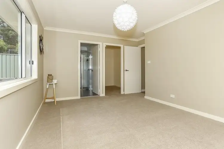 Fifth view of Homely house listing, 7 Hawthorne Close, Toronto NSW 2283